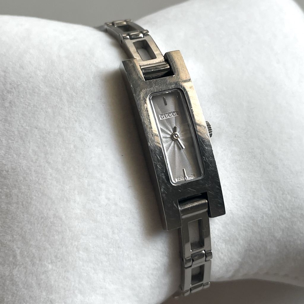 Gucci 3900l Stainless Steel Ladies Watch
